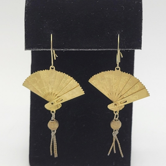 Unique Vintage Jewelry - VINTAGE CHINESE HAND CRAFTED FAN EARRINGS